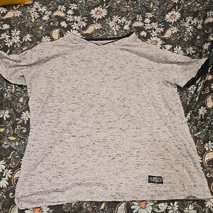 ❤️10/$16 Gray Short Sleeve T-Shirt